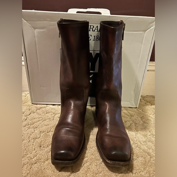 Women’s Frye Moto Boot size 9.5 - Picture 2 of 4
